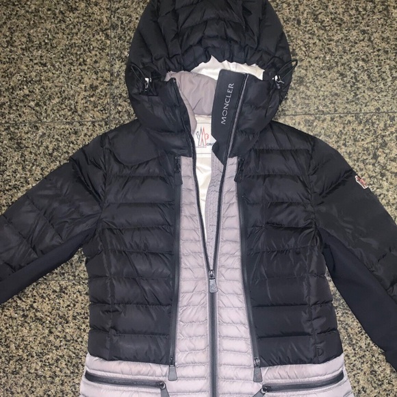 Authentic Moncler Grenoble Women’s Two-toned Ski Jacket Size 2 - Picture 2 of 12